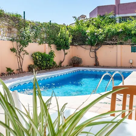 Holiday home Pino Leal *